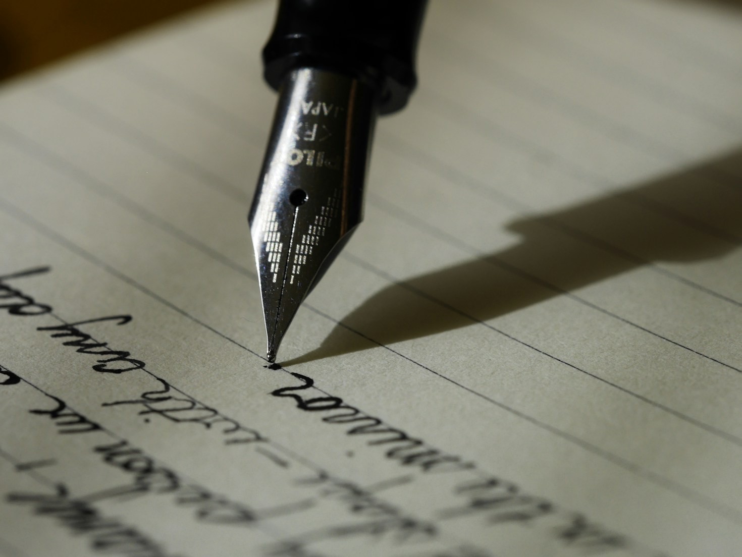 5 Reasons Reading Can Transform Your Life